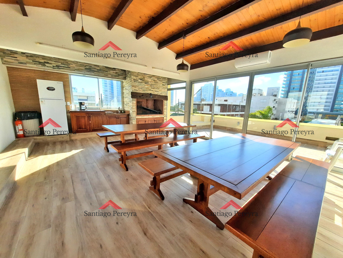 Apartamento ID.16350 - 1 dorm y medio, con amenities. Wifi. Mucamas, bajos gastos