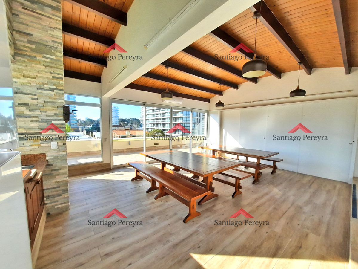 Apartamento ID.16350 - 1 dorm y medio, con amenities. Wifi. Mucamas, bajos gastos