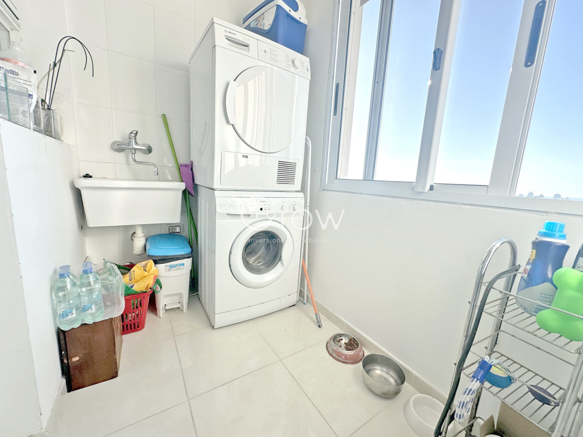 Apartamento ID.2585 - Le Jardin, esquinero piso alto, garaje doble.