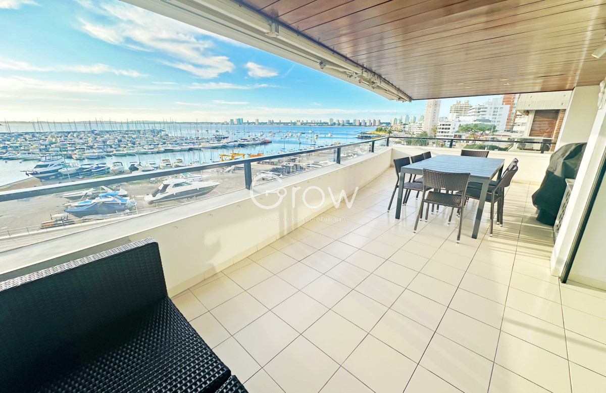 Apartamento ID.3069 - Puerto, exclusivo edificio. 3 suites + servicio.