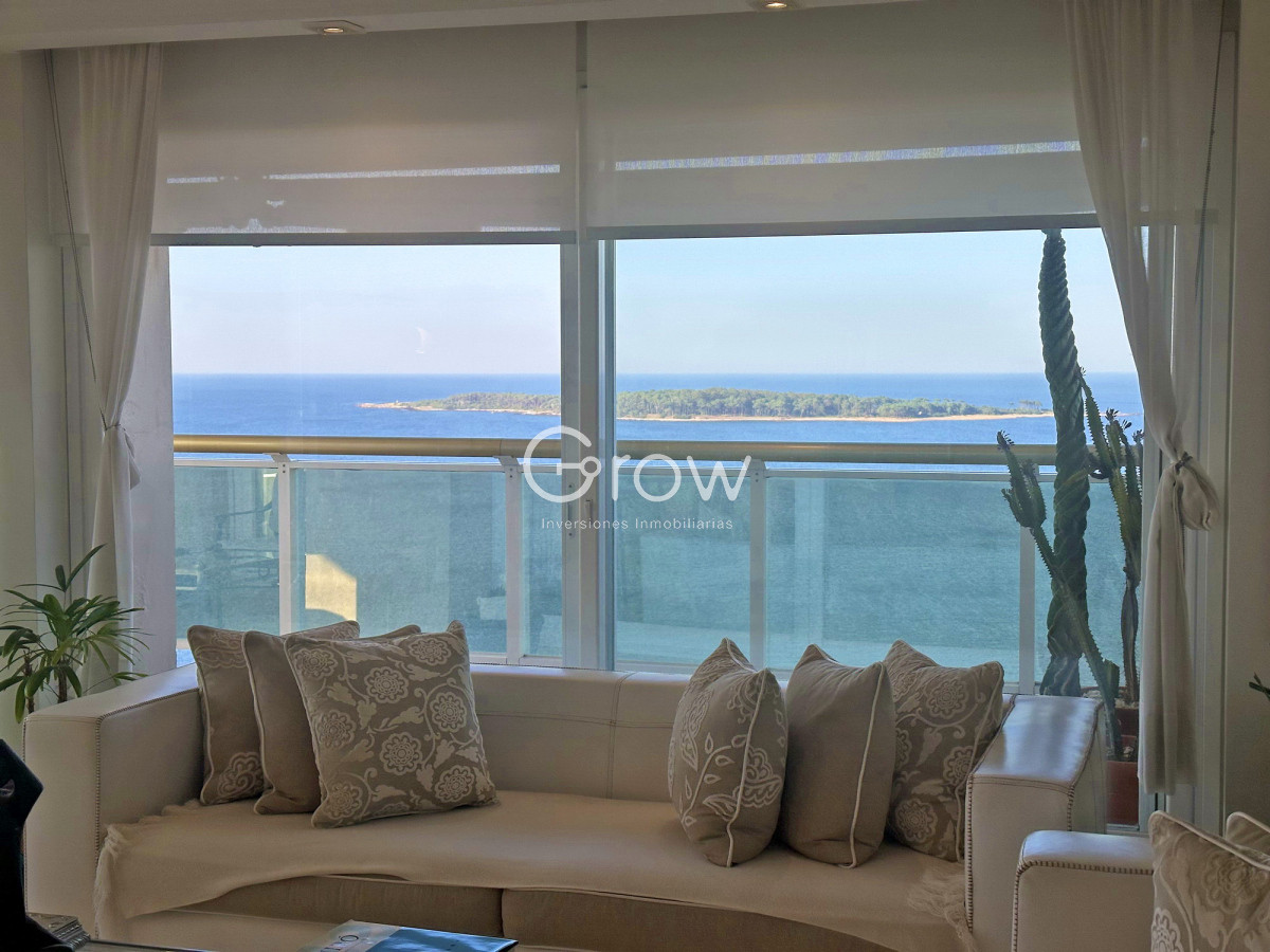 Apartamento ID.2585 - Le Jardin, esquinero piso alto, garaje doble.