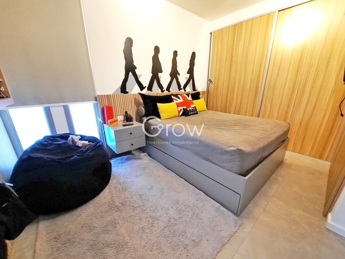 Casa ID.2859 - Barrio Privado. 357 m2 construidos, 4 suites. Piscina climatizada.