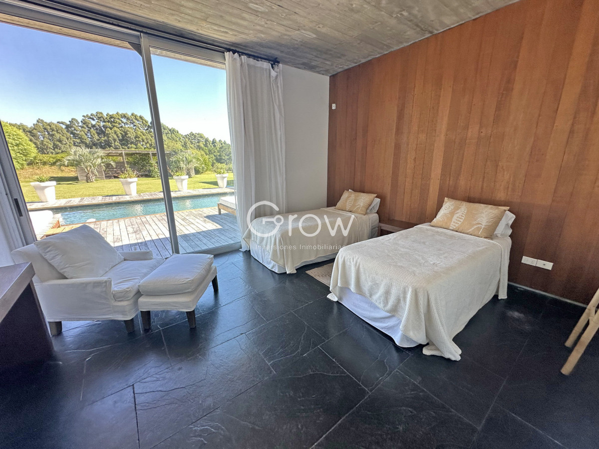 Casa ID.2718 - Chacra de lujo en José Ignacio con vista al océano. 5 suites, 3 hectáreas 