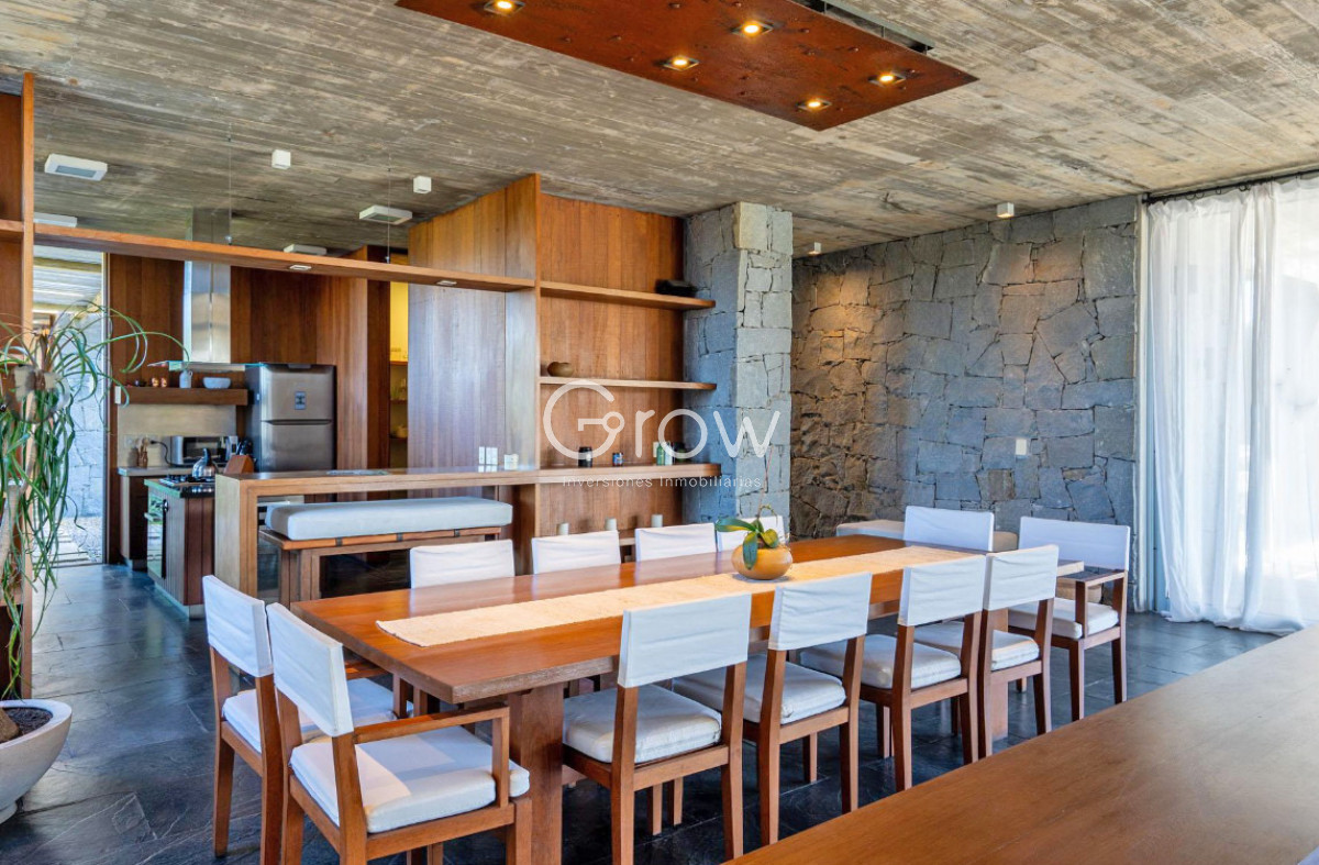 Casa ID.2718 - Chacra de lujo en José Ignacio con vista al océano. 5 suites, 3 hectáreas 
