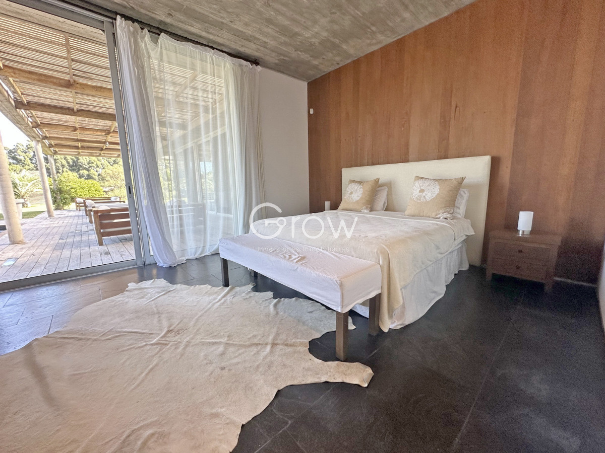 Casa ID.2718 - Chacra de lujo en José Ignacio con vista al océano. 5 suites, 3 hectáreas 