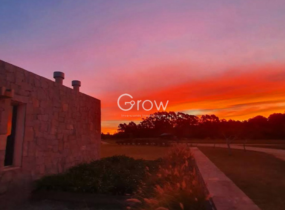 Casa ID.2718 - Chacra de lujo en José Ignacio con vista al océano. 5 suites, 3 hectáreas 