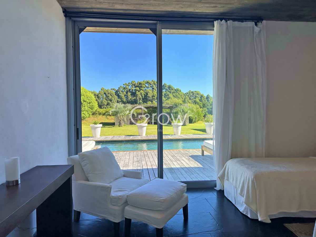 Casa ID.2718 - Chacra de lujo en José Ignacio con vista al océano. 5 suites, 3 hectáreas 