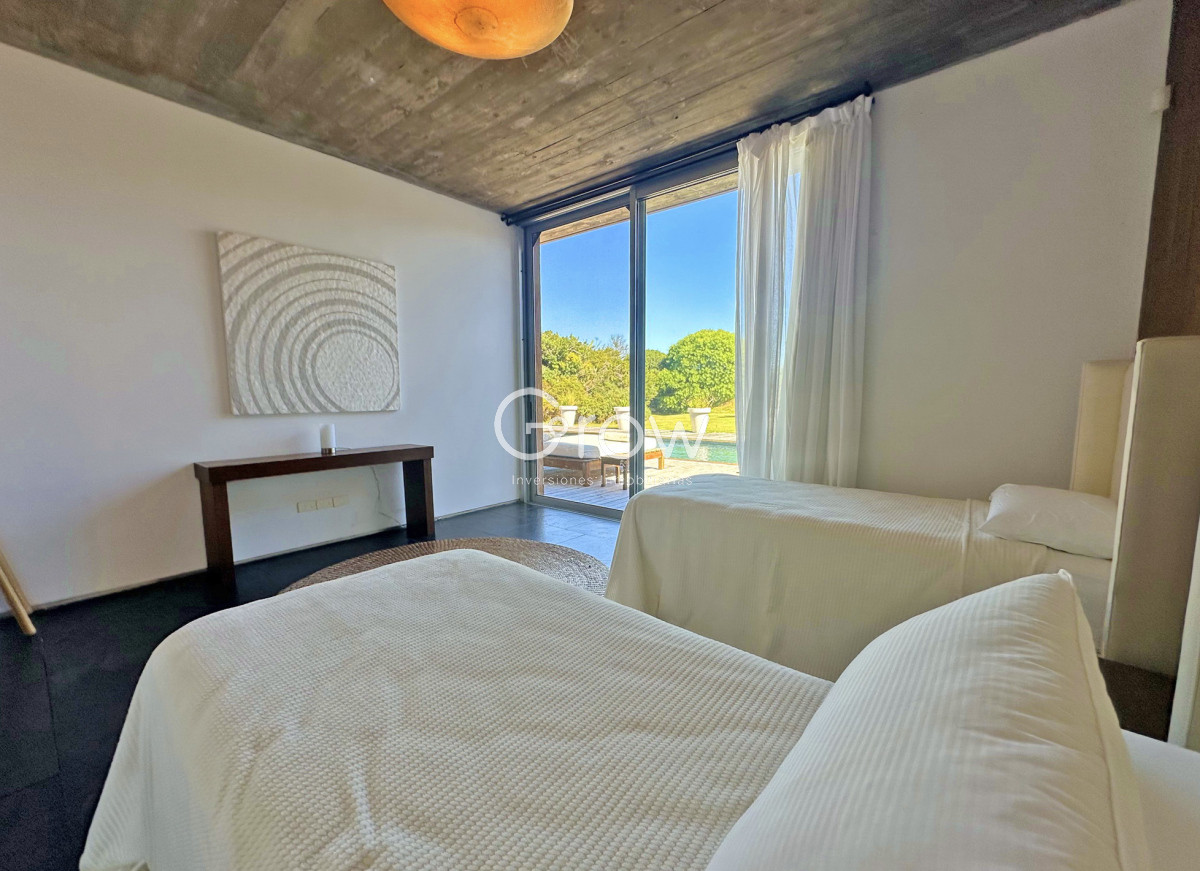 Casa ID.2718 - Chacra de lujo en José Ignacio con vista al océano. 5 suites, 3 hectáreas 