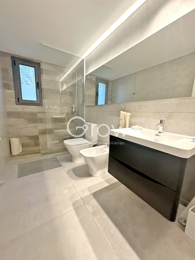Casa ID.2888 - Barrio privado. 3 suites, piscina climatizada. Losa radiante. 
