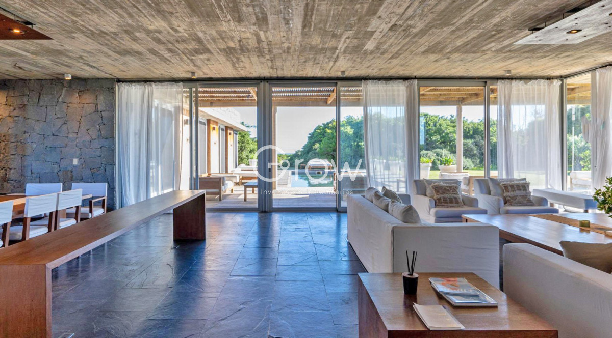 Casa ID.2718 - Chacra de lujo en José Ignacio con vista al océano. 5 suites, 3 hectáreas 