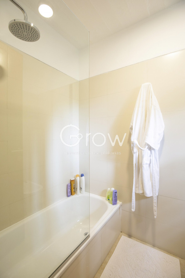 Casa ID.3080 - Pinar del Faro, 4 dorm, piscina. 450 m2 construidos