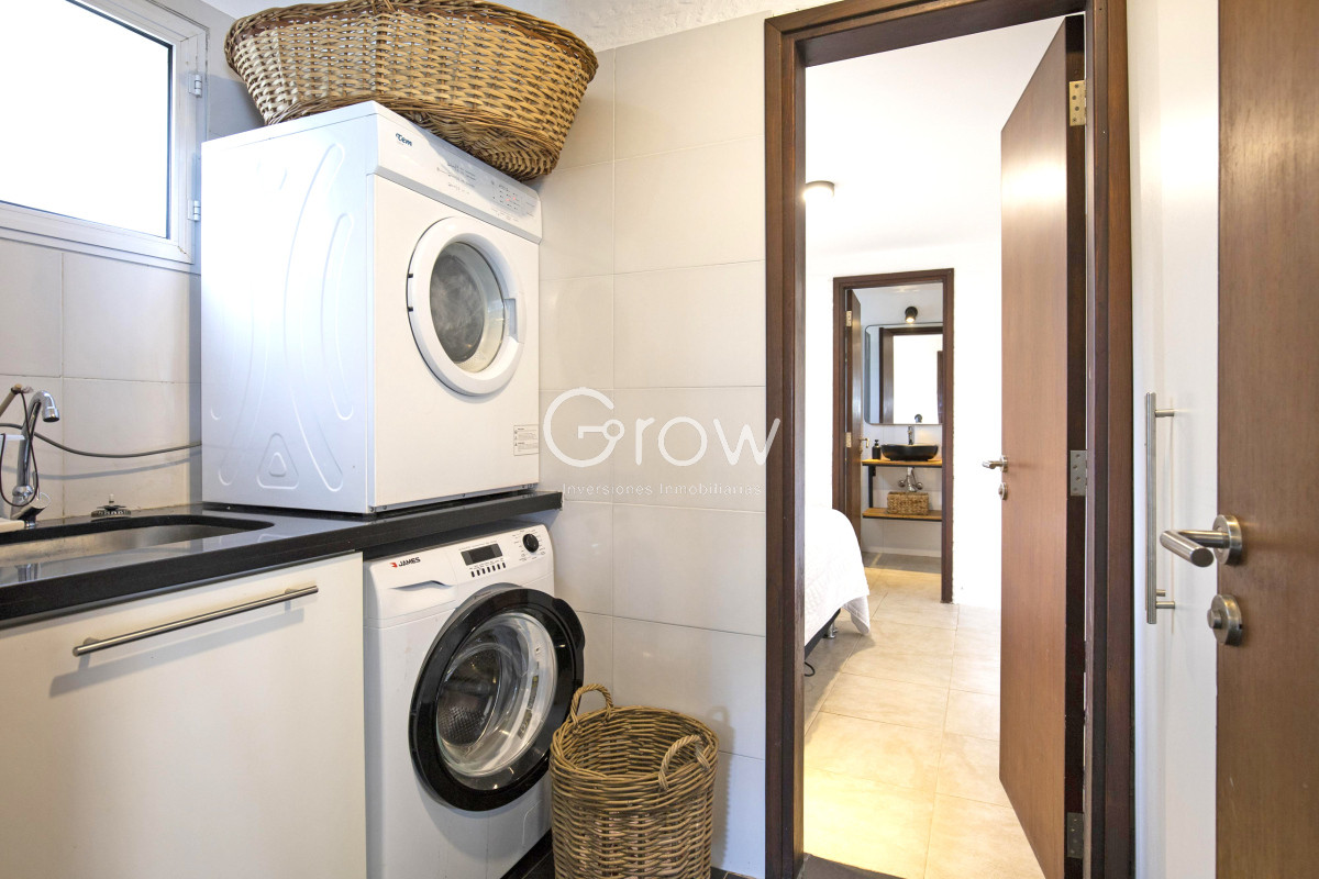 Casa ID.3080 - Pinar del Faro, 4 dorm, piscina. 450 m2 construidos