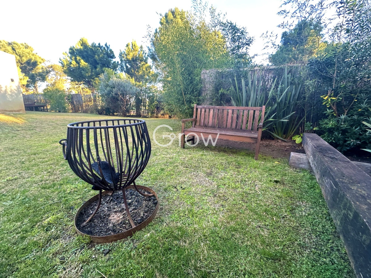 Casa ID.2888 - Barrio privado. 3 suites, piscina climatizada. Losa radiante. 