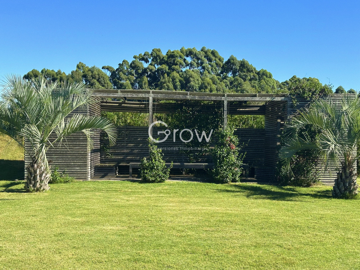 Casa ID.2718 - Chacra de lujo en José Ignacio con vista al océano. 5 suites, 3 hectáreas 
