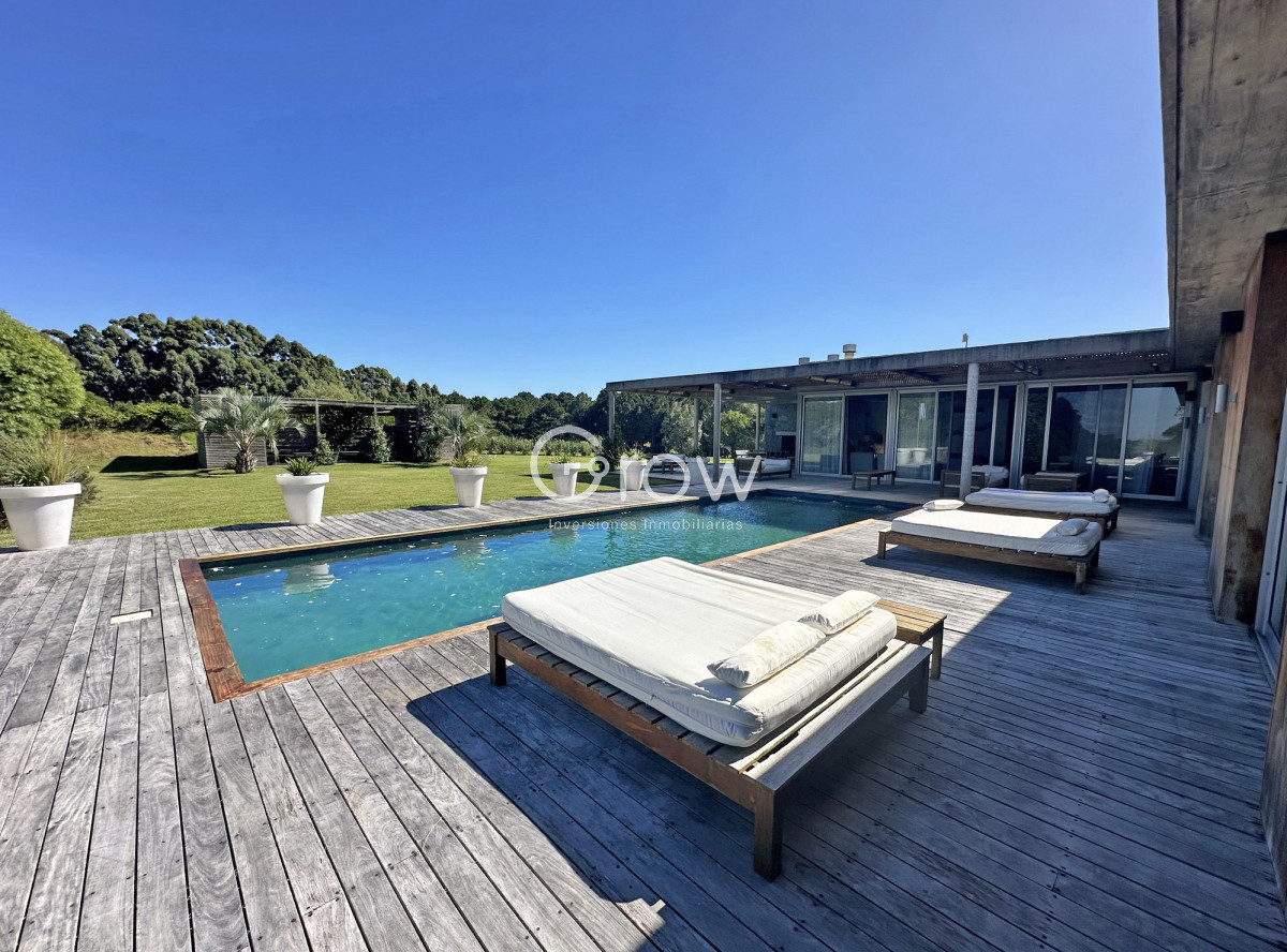 Casa ID.2718 - Chacra de lujo en José Ignacio con vista al océano. 5 suites, 3 hectáreas 