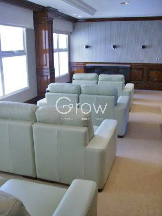 Apartamento ID.2585 - Le Jardin, esquinero piso alto, garaje doble.