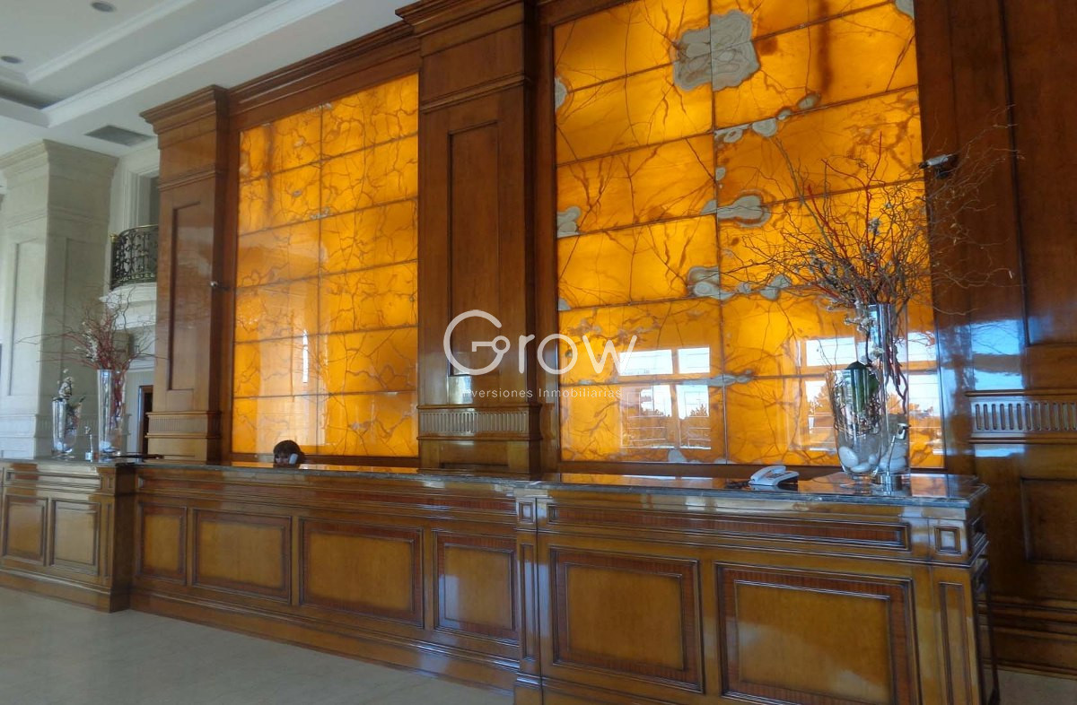 Apartamento ID.2585 - Le Jardin, esquinero piso alto, garaje doble.