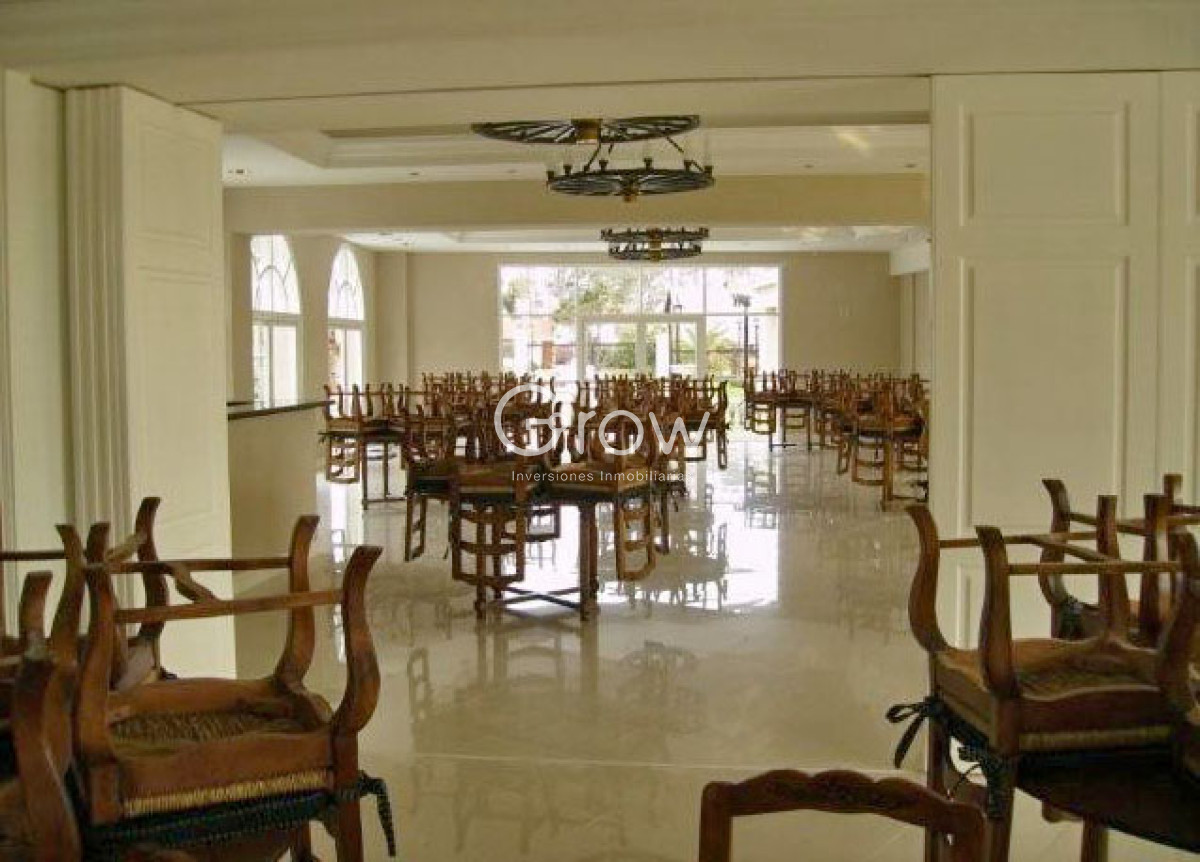 Apartamento ID.2585 - Le Jardin, esquinero piso alto, garaje doble.
