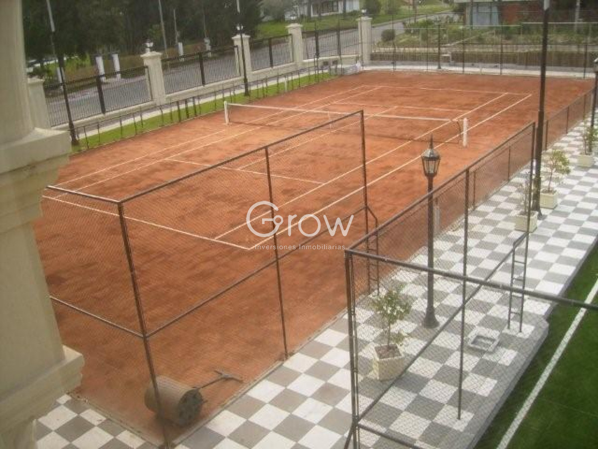 Apartamento ID.2585 - Le Jardin, esquinero piso alto, garaje doble.