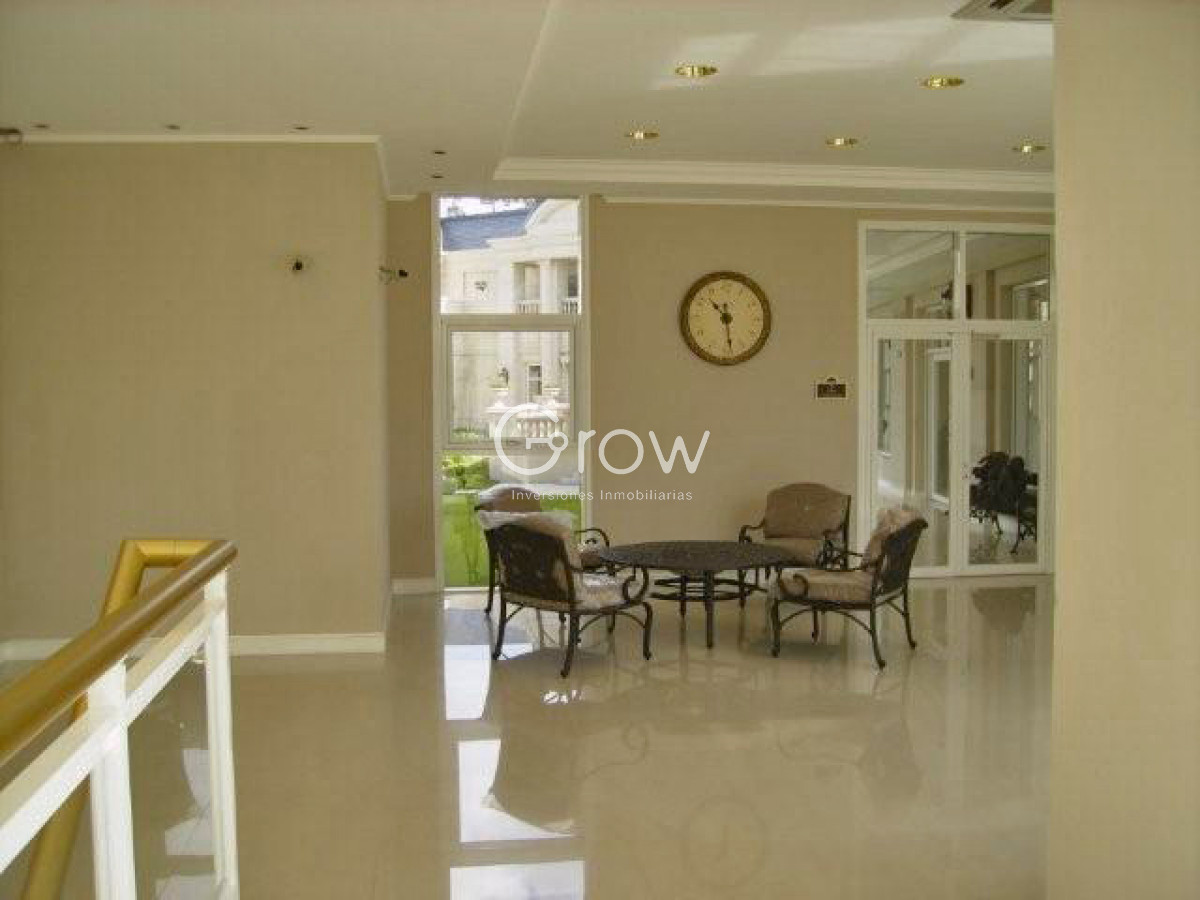 Apartamento ID.2585 - Le Jardin, esquinero piso alto, garaje doble.