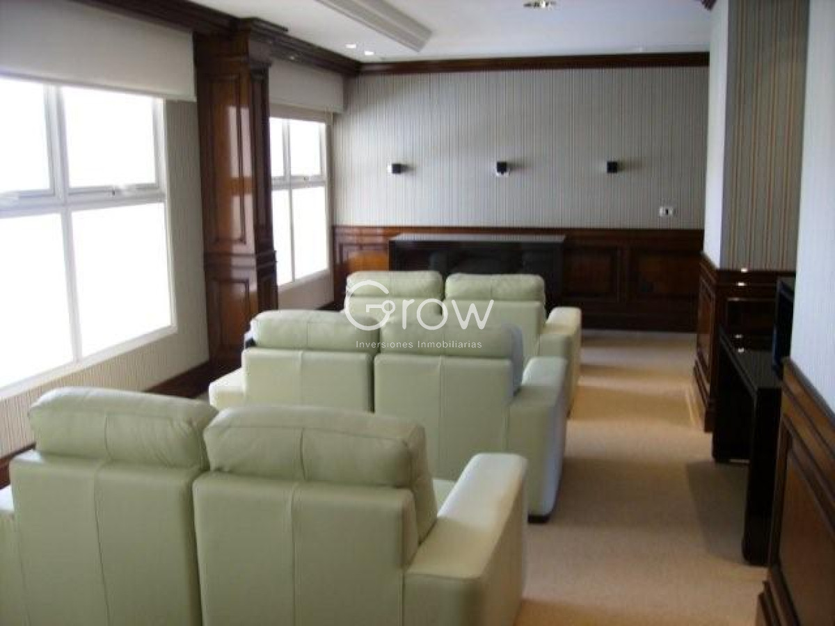 Apartamento ID.2585 - Le Jardin, esquinero piso alto, garaje doble.