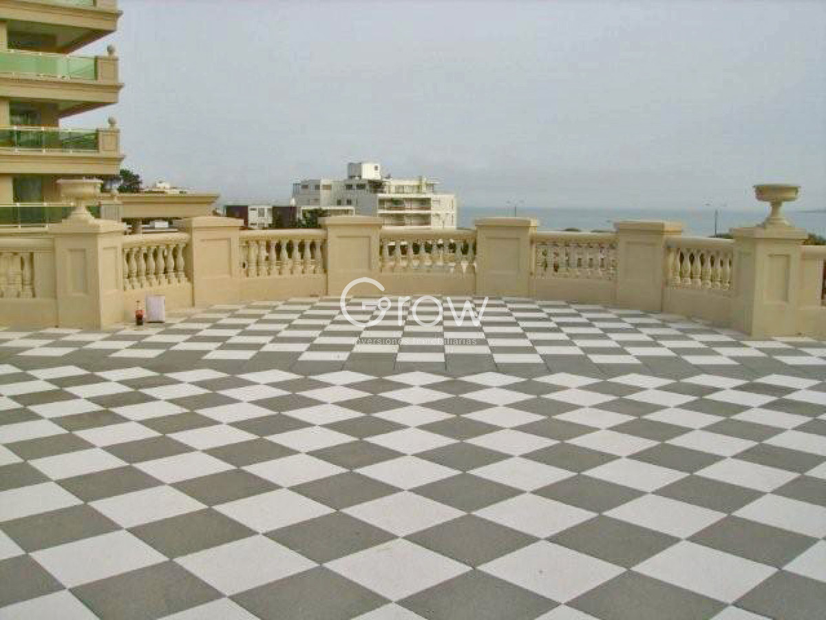 Apartamento ID.2585 - Le Jardin, esquinero piso alto, garaje doble.