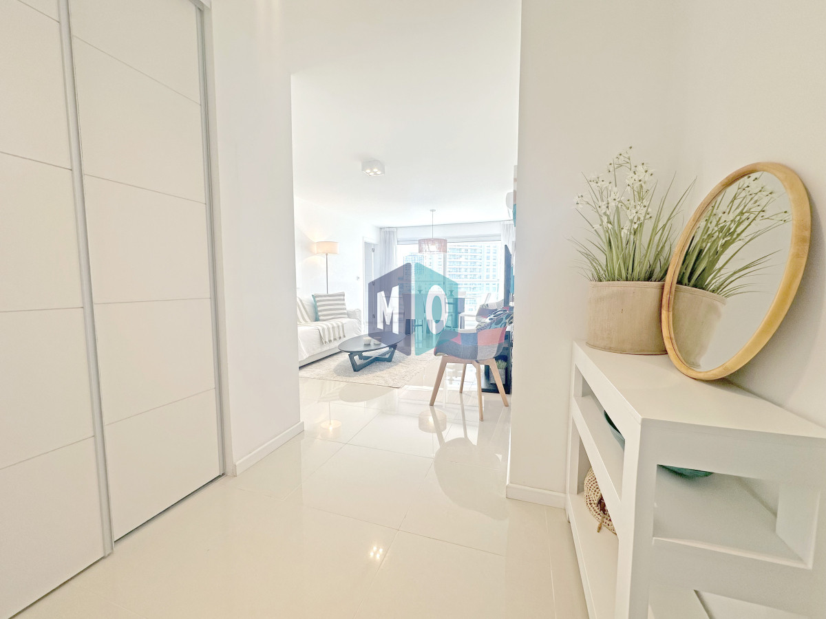 Apartamento ID.1054 - Icon Brava, 2 dorm, 2 baños, losa radiante, garaje, baulera.
