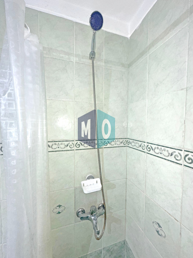 Apartamento ID.1014 - Punta Carretas, sobre Av Sarmiento, al frente. Gran terraza.