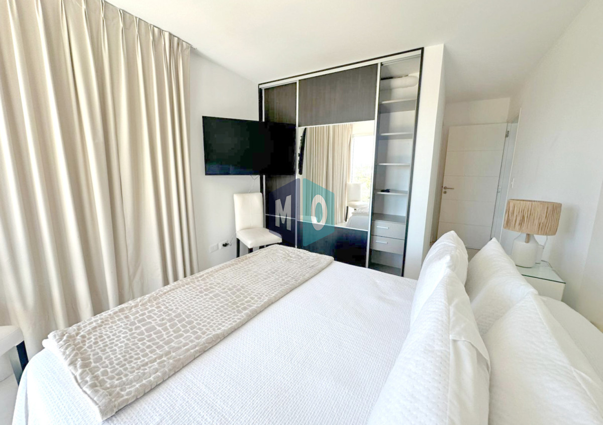 Apartamento ID.1054 - Icon Brava, 2 dorm, 2 baños, losa radiante, garaje, baulera.