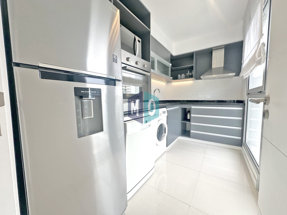 Apartamento ID.1054 - Icon Brava, 2 dorm, 2 baños, losa radiante, garaje, baulera.