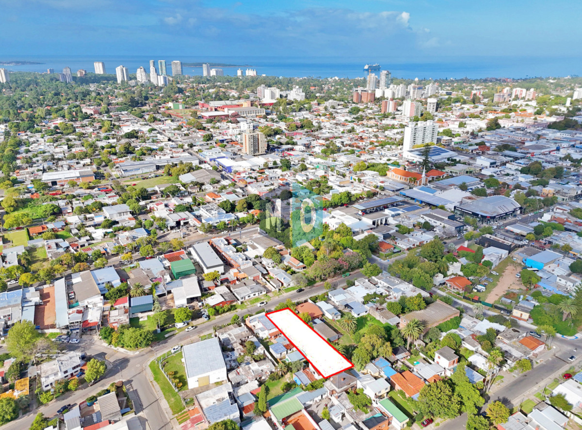Terreno ID.1154 - Maldonado, calle Ituzaingó, Apto para bloque, Apto vivienda social.