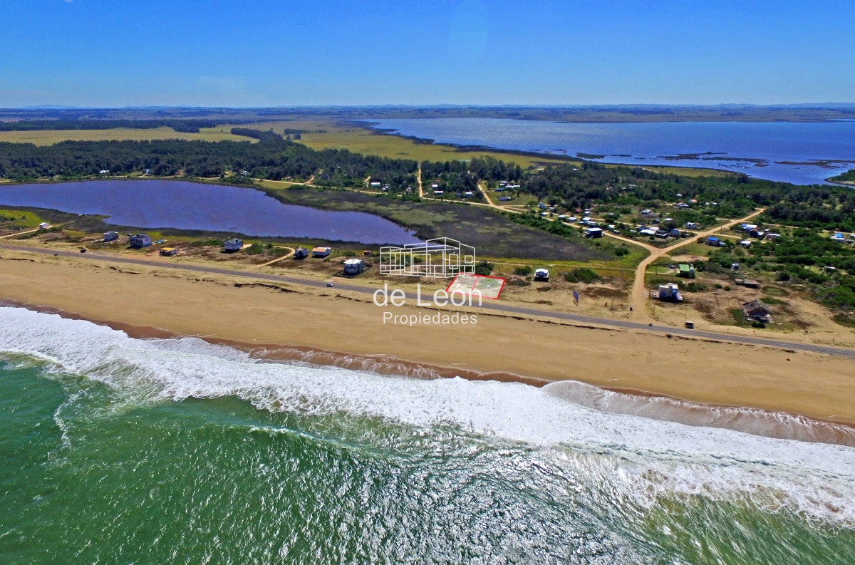 Terreno ID.15305 - Terreno en Santa Mónica, primera fila, sobre ruta 10. 