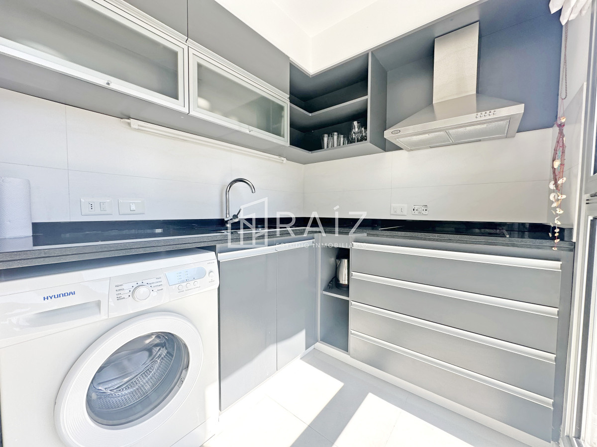 Apartamento ID.10849 - Icon Brava, 2 dorm, 2 baños, losa radiante, garaje, baulera.