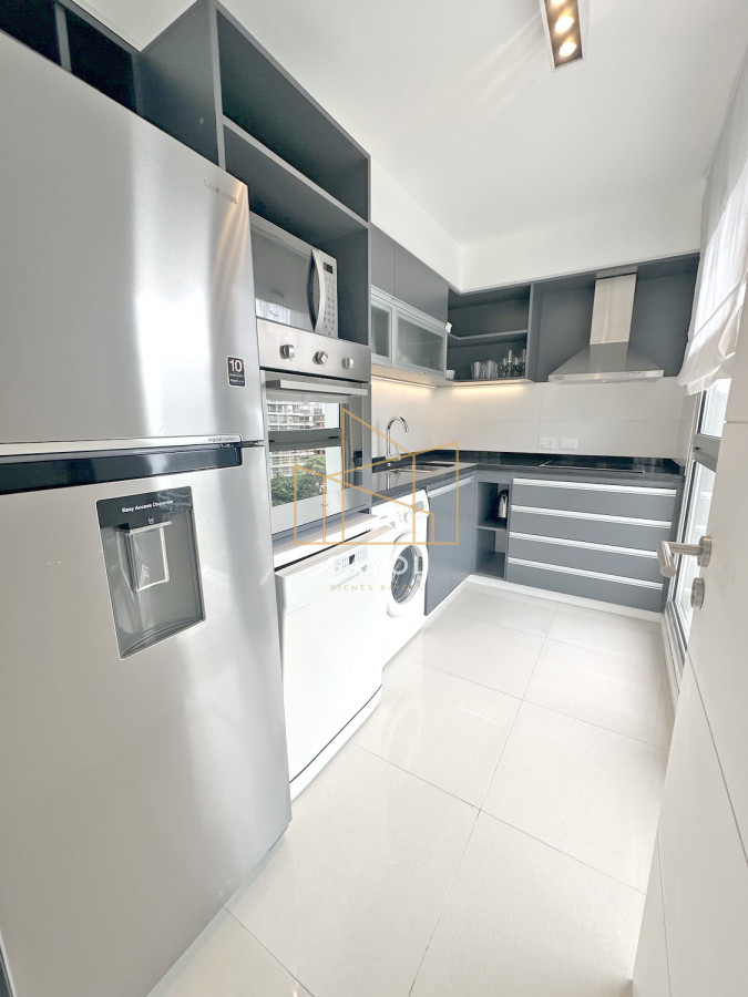 Apartamento ID.653 - Icon Brava, 2 dorm, 2 baños, losa radiante, garaje, baulera.