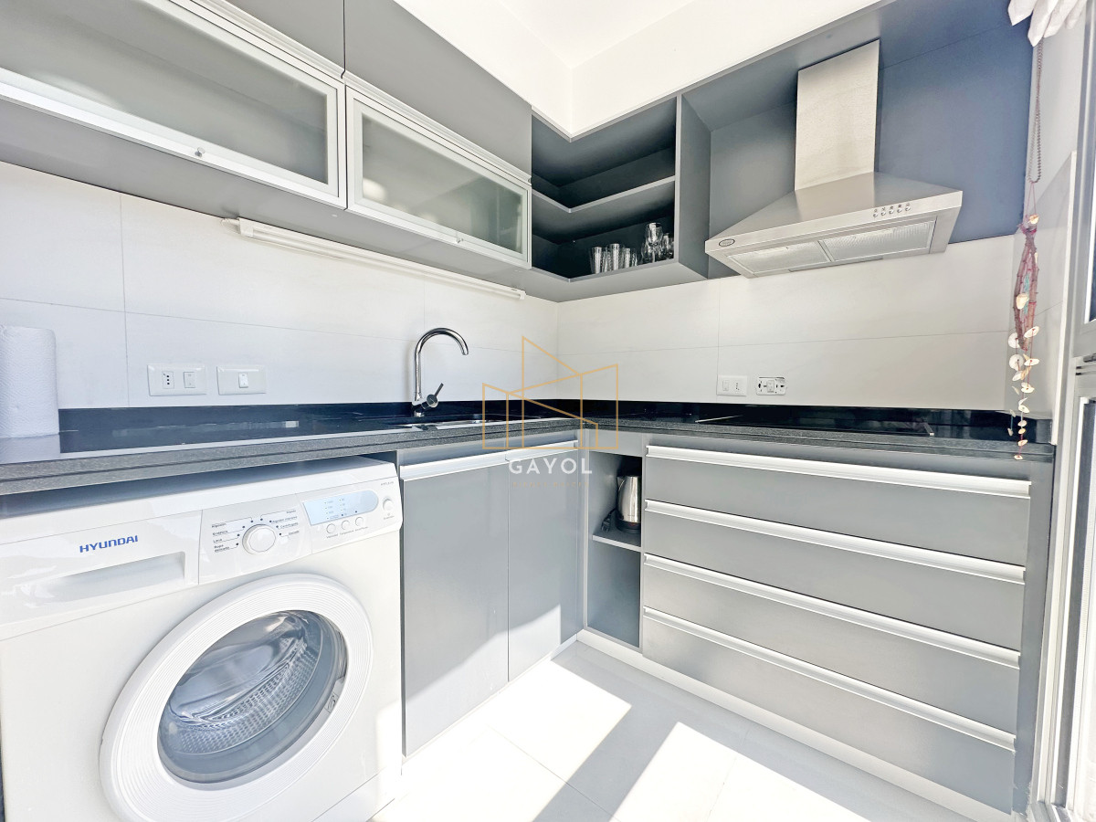 Apartamento ID.653 - Icon Brava, 2 dorm, 2 baños, losa radiante, garaje, baulera.