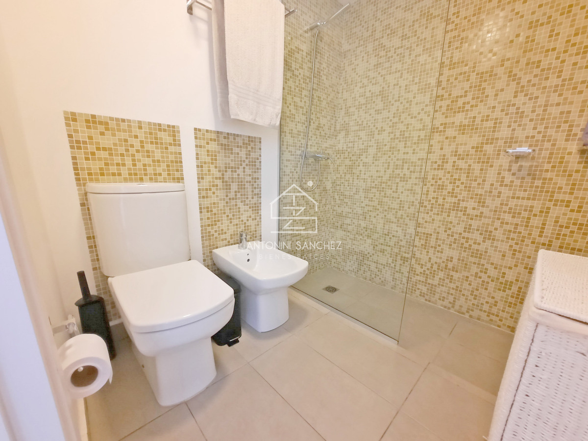 Apartamento ID.2362 - Brava, piso alto, 2 dorm, losa radiante. Full amenities.
