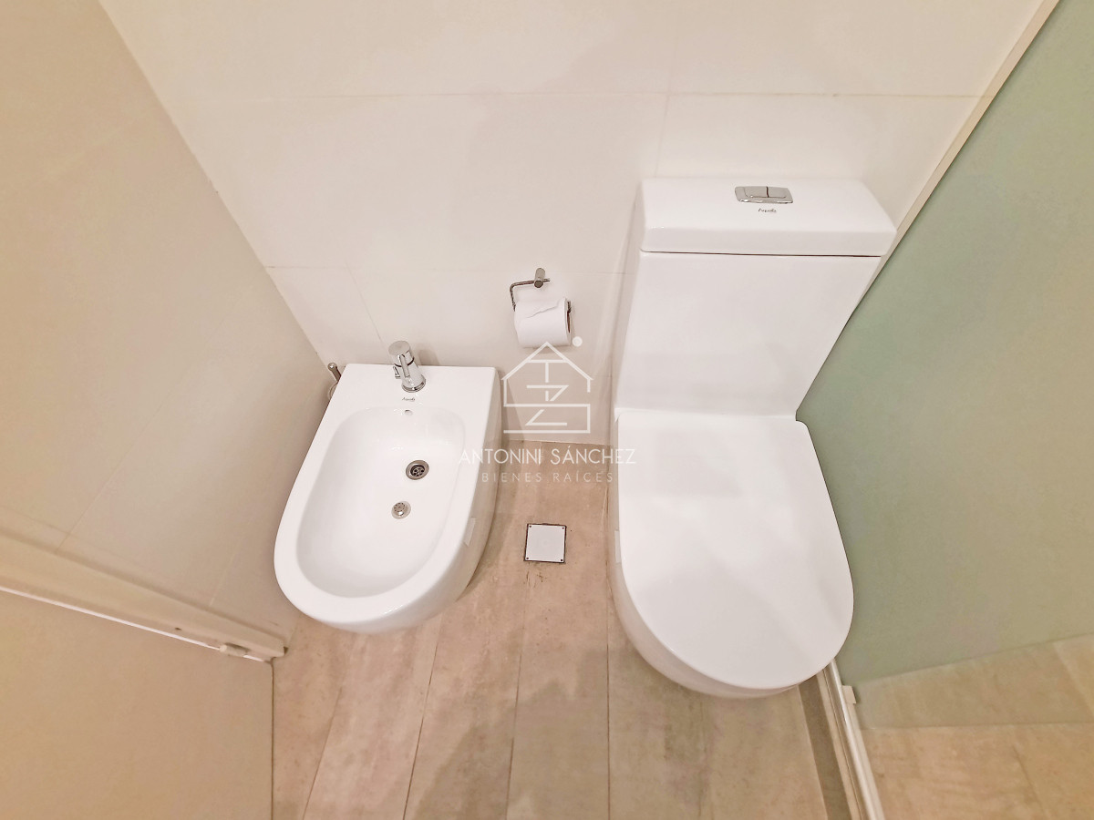 Apartamento ID.2358 - Playa Mansa, primera fila con toda la vista