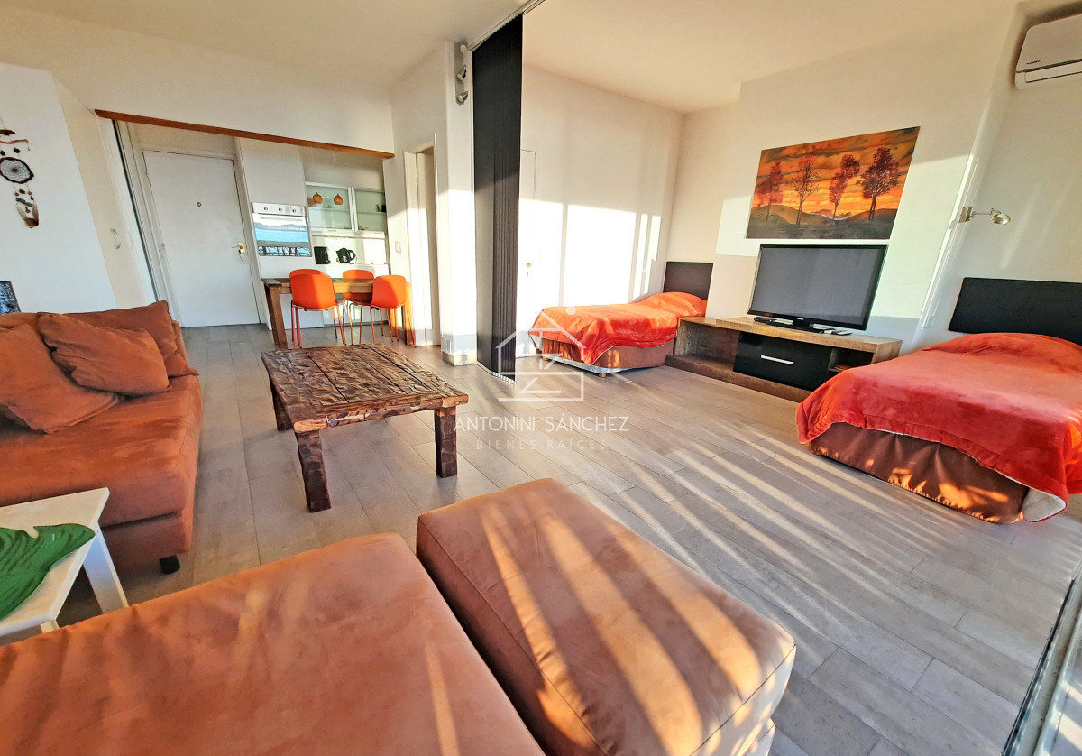 Apartamento ID.2358 - Playa Mansa, primera fila con toda la vista