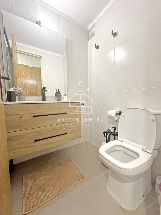 Apartamento ID.2363 - REBAJADO!! Dúplex con barbacoa propia. 3 dorm. Garaje, mucamas. Bajos gastos.