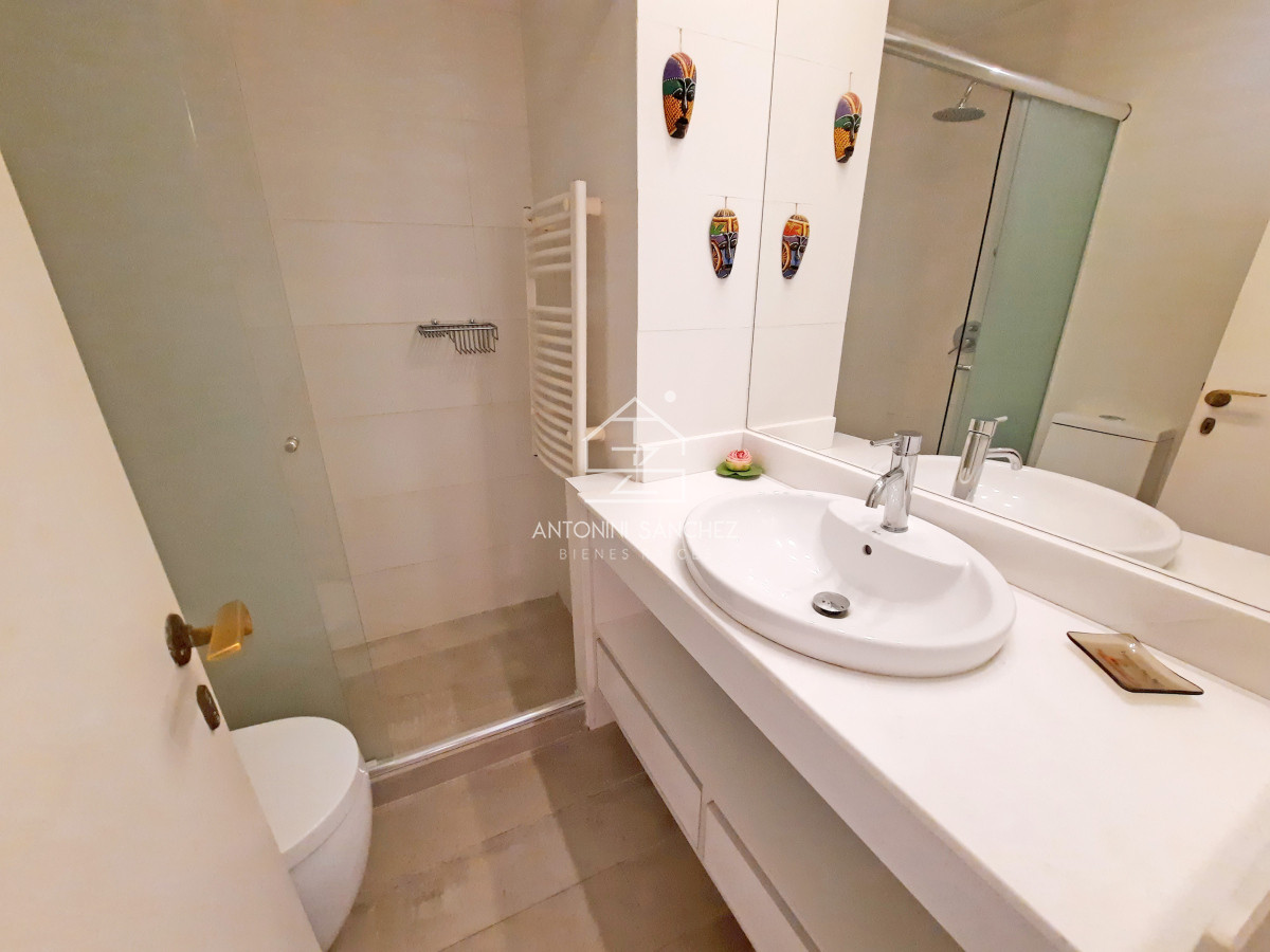 Apartamento ID.2358 - Playa Mansa, primera fila con toda la vista