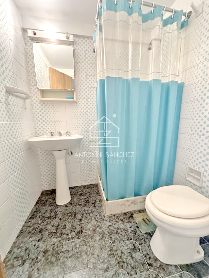 Apartamento ID.2359 - Orden de venta! Piso alto en el puerto con toda la vista. 