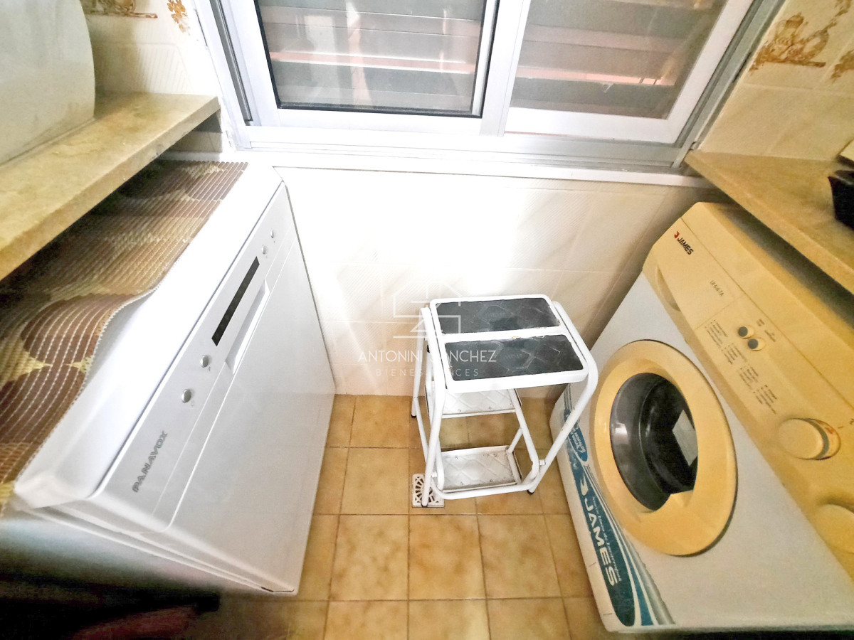 Apartamento ID.2357 - Brava, primera fila, todo al frente. 2 dorm. Garaje