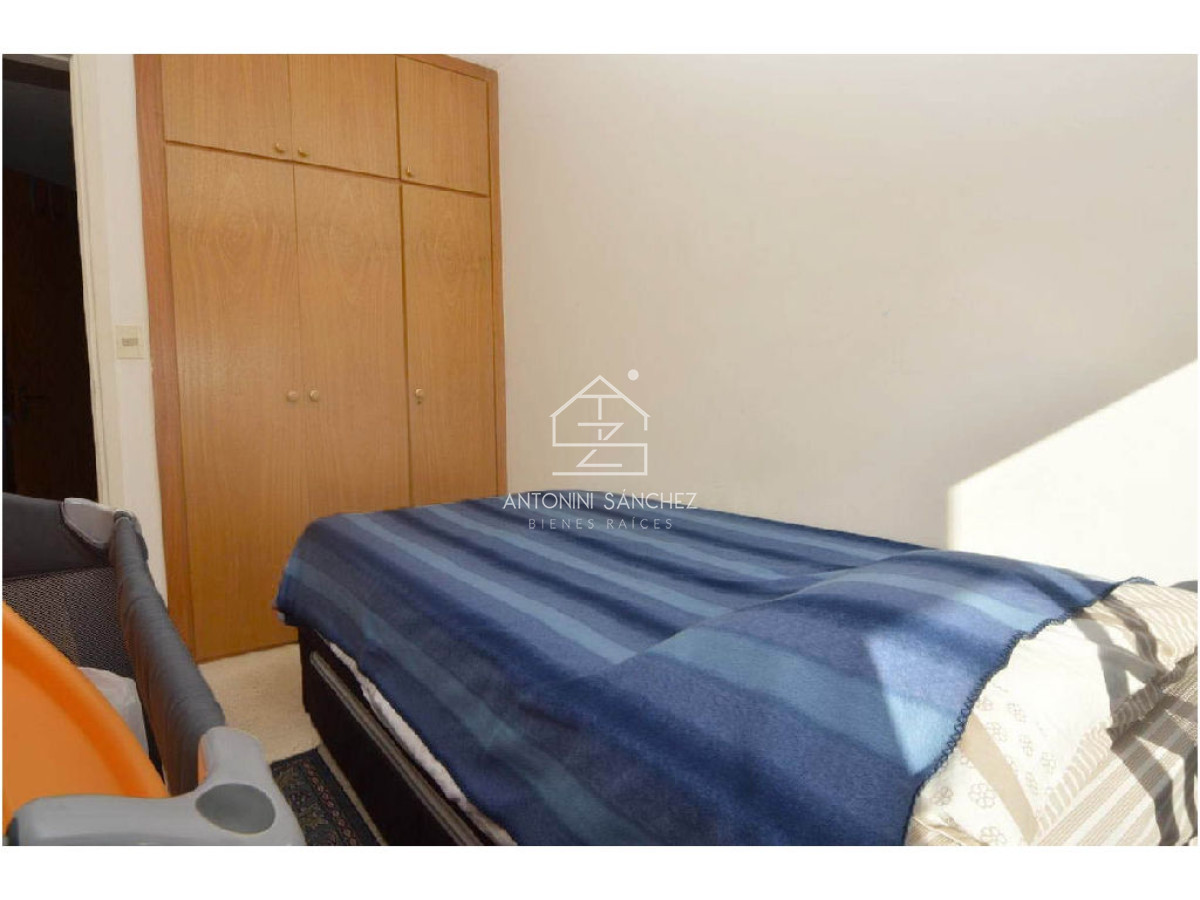 Apartamento ID.2363 - REBAJADO!! Dúplex con barbacoa propia. 3 dorm. Garaje, mucamas. Bajos gastos.