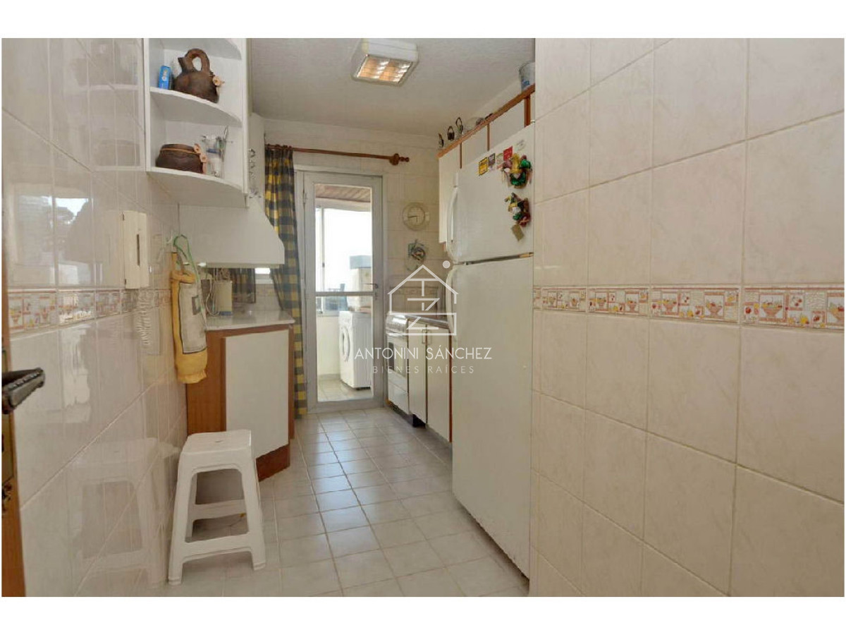 Apartamento ID.2363 - REBAJADO!! Dúplex con barbacoa propia. 3 dorm. Garaje, mucamas. Bajos gastos.