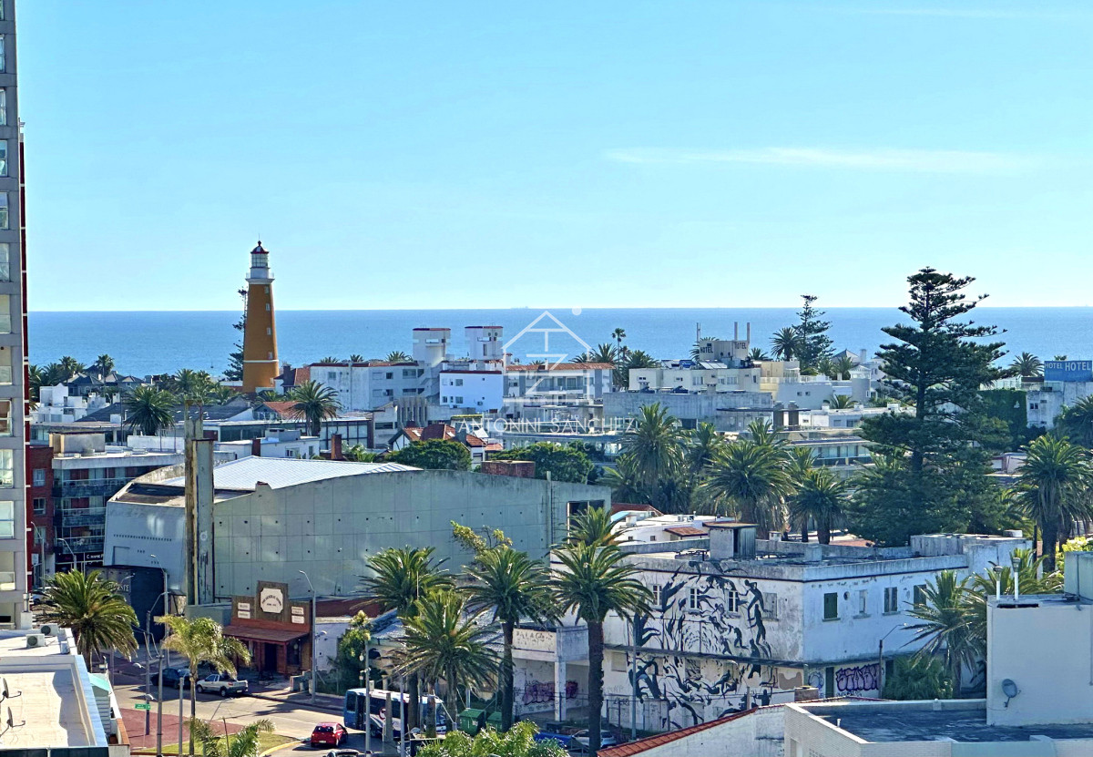 Apartamento ID.2359 - Orden de venta! Piso alto en el puerto con toda la vista. 