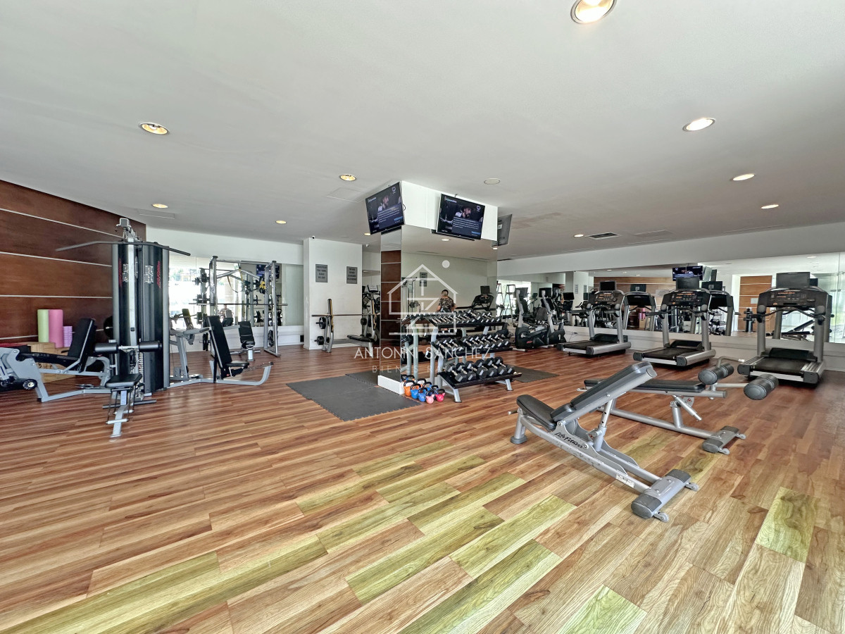 Apartamento ID.2362 - Brava, piso alto, 2 dorm, losa radiante. Full amenities.