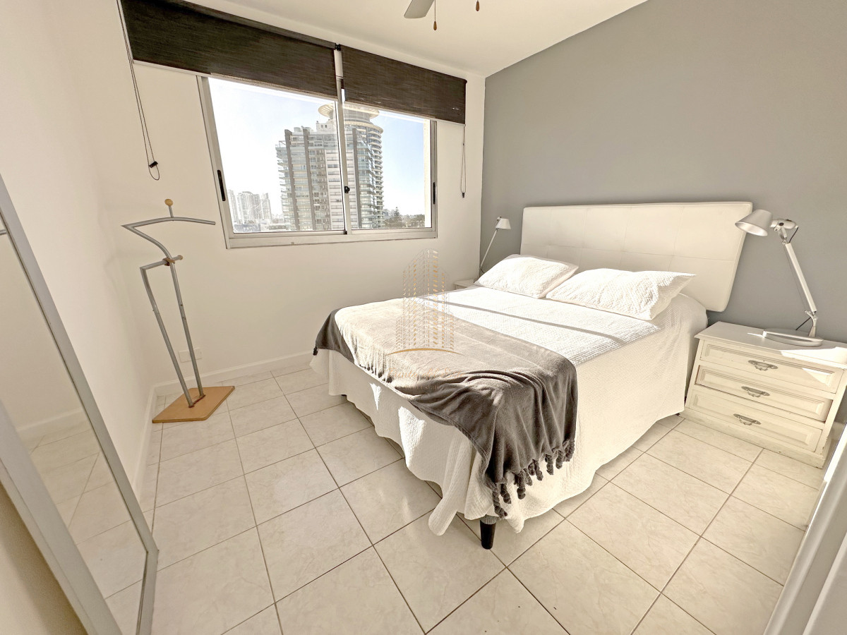 Apartamento ID.877 - 1 dorm y medio, con amenities. Wifi. Mucamas, bajos gastos