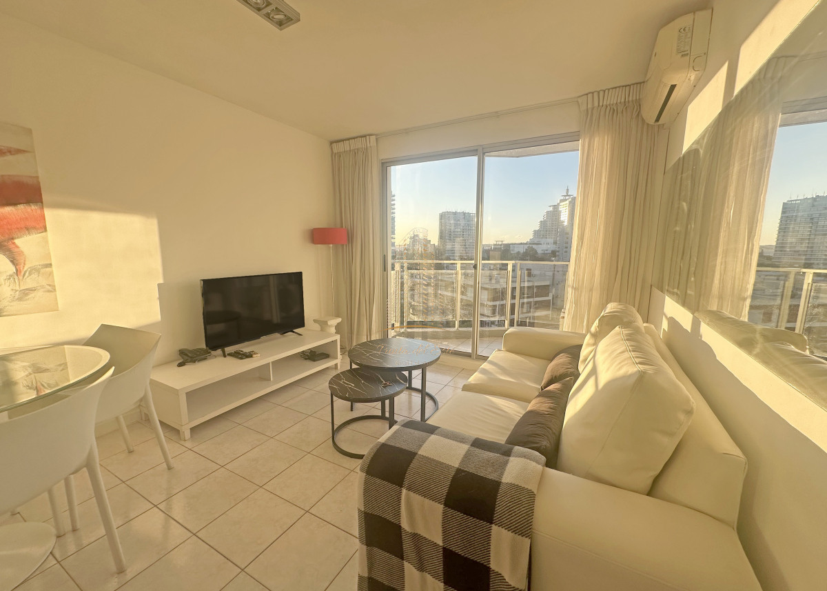 Apartamento ID.877 - 1 dorm y medio, con amenities. Wifi. Mucamas, bajos gastos