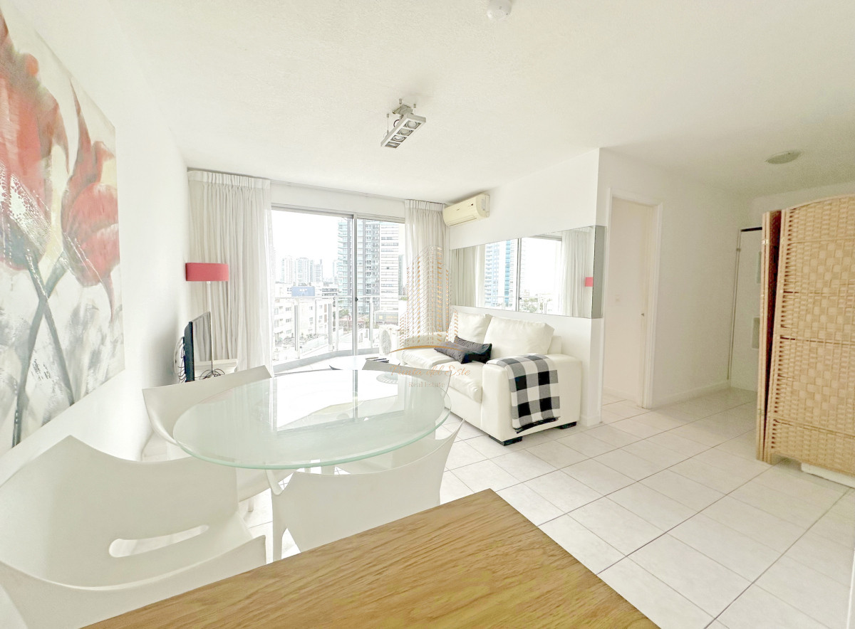 Apartamento ID.877 - 1 dorm y medio, con amenities. Wifi. Mucamas, bajos gastos