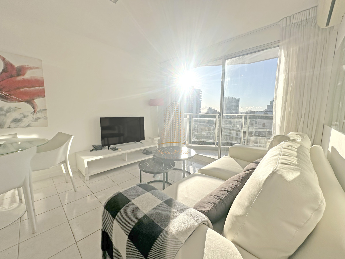 Apartamento ID.877 - 1 dorm y medio, con amenities. Wifi. Mucamas, bajos gastos